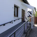 Tolles In Mit Terrasse- Grill Und Garten By Interhome Mastershausen