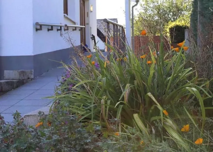 Tolles In Mit Terrasse- Grill Und Garten By Interhome דירה *