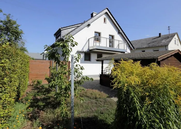 דירה Tolles In Mit Terrasse- Grill Und Garten By Interhome